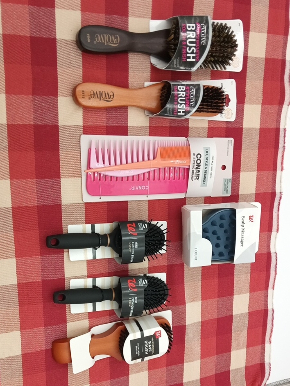 Hairbrushes, Combs And Scalp Massager NWT